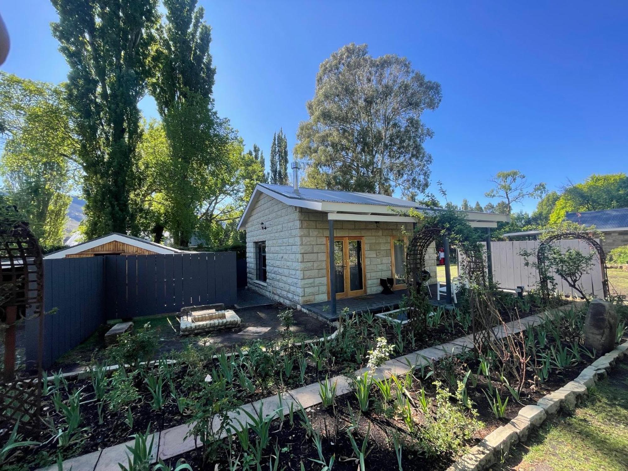 Periwinkle, Grove ,Acorn & Sage Cottages Clarens Exteriör bild