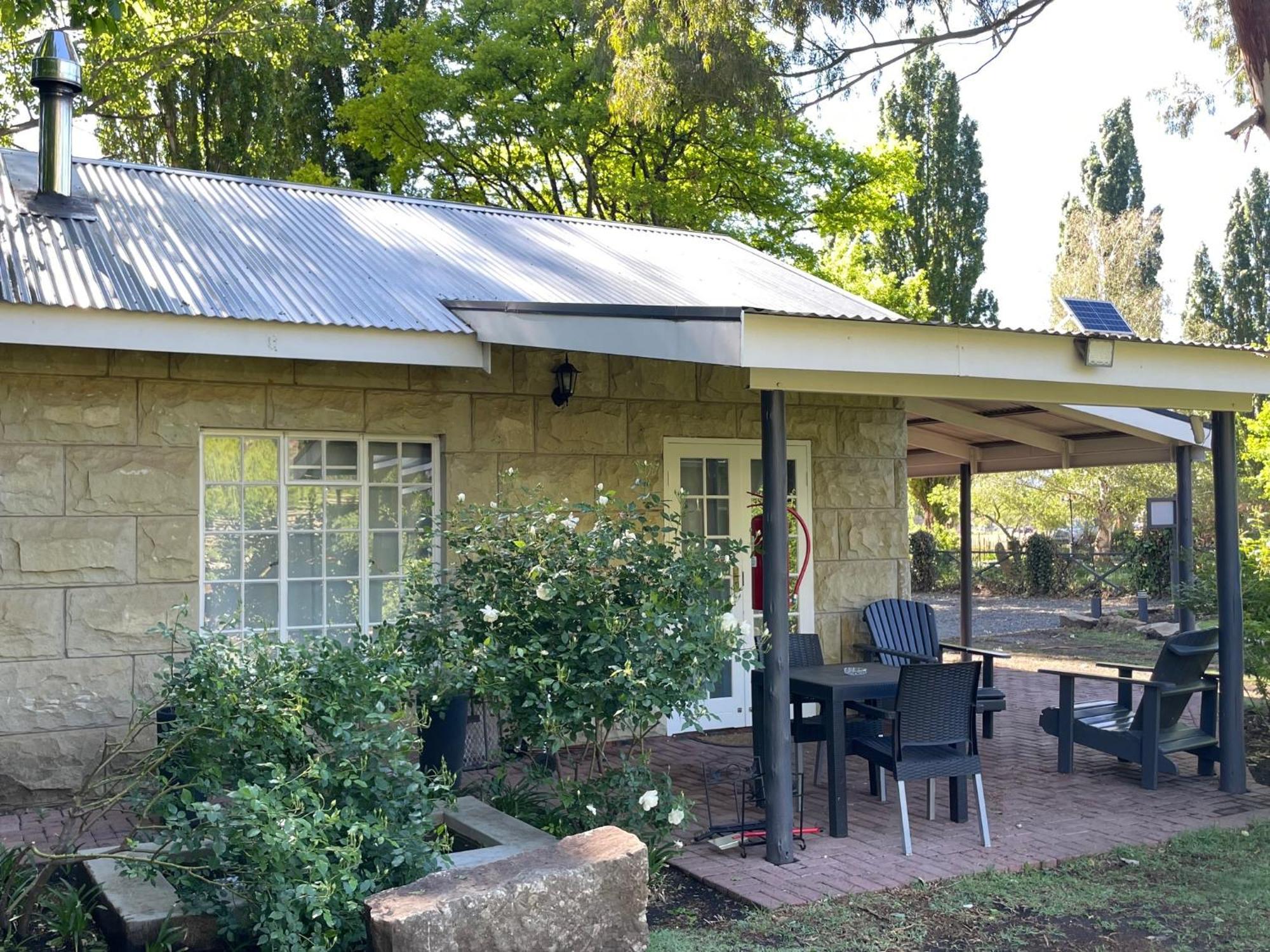 Periwinkle, Grove ,Acorn & Sage Cottages Clarens Exteriör bild